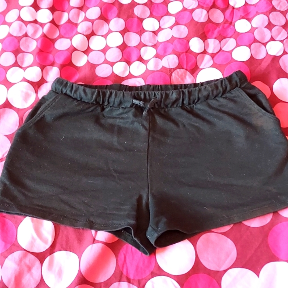 Falls Creek 10/12 Black Shorts